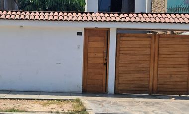 Chorrillos Casa en venta de 2 plantas de ocasion