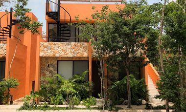 Casa en venta en Tulum, residencial privado con carril de nado!