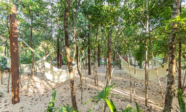 Casa en venta en Tulum, residencial privado con carril de nado!