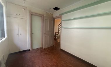 FOR RENT 5 Bedroom Duplex in White Plains, Quezon City - OBRH783