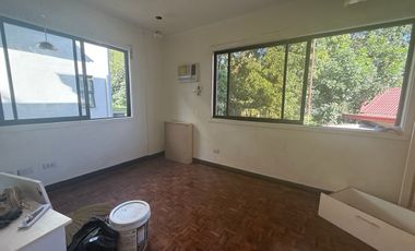 FOR RENT 5 Bedroom Duplex in White Plains, Quezon City - OBRH783