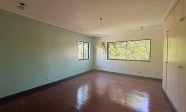 FOR RENT 5 Bedroom Duplex in White Plains, Quezon City - OBRH783