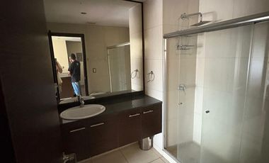Suite Semiamoblada en Alquiler en el Edificio City Suites, 1 Habitación, 1 Baño, Piscina, Parqueo, Seguridad.