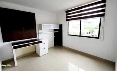 CIUDAD COLON ELEGANTE DEPARTAMENTO DOS DORMITORIOS DOS PARQUEOS
