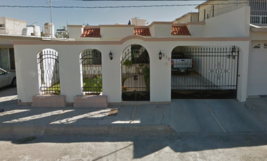 PRECIOSA CASA DE RECUPERACIÓN BANCARIA EN VENTA EN DELICIAS, CHIH.