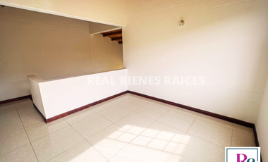 Casa en Venta – Espaciosa, Moderna y en Unidad Cerrada