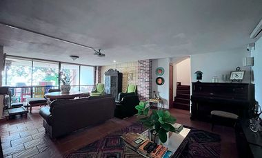 Casa Amoblado en arriendo en el sector Loma del Chocho, Envigado