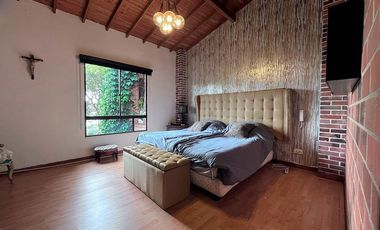 Casa Amoblado en arriendo en el sector Loma del Chocho, Envigado