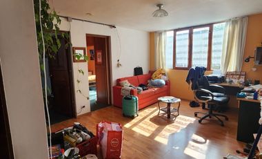 SE VENDE CASA EN MAGDALENA LÍMITE CON SAN ISIDRO