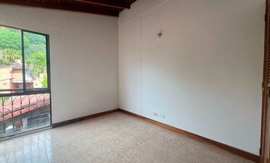 Casa en arriendo en el sector Las Brujas, Envigado