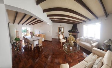 SE VENDE CASA EN MAGDALENA LÍMITE CON SAN ISIDRO
