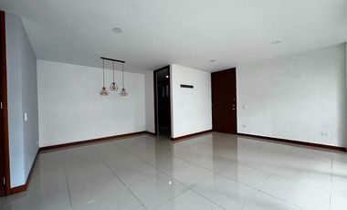 Apartamento en arriendo en el sector Cumbres, Envigado