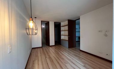 Apartamento en arriendo en el sector Cumbres, Envigado