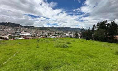 AMPLIO TERRENO TOTALMENTE PLANO
