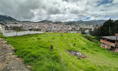 AMPLIO TERRENO TOTALMENTE PLANO