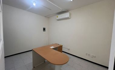 LOCAL EN RENTA, AV. BENITO JUAREZ #89, COLONIA CENTRO