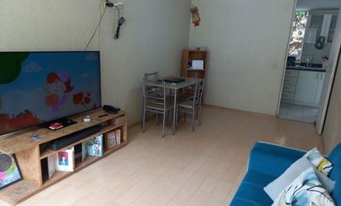 Departamento con cochera en primer piso en tranquilo Condominio de Ventanilla
