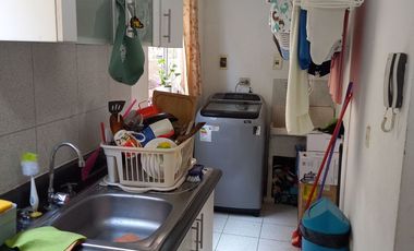 Departamento con cochera en primer piso en tranquilo Condominio de Ventanilla