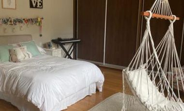 Casa en Alquiler 5 Dormitorios Cumbayá Quito Ecuador dentro de Urbanización