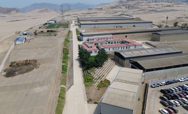 Se Vende Local Industrial - Terreno en Lurin , excelente ubicación