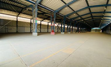 Se Vende Local Industrial - Terreno en Lurin , excelente ubicación