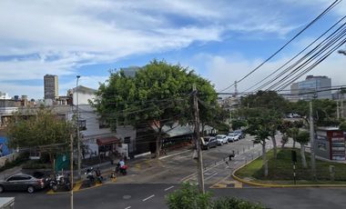ALQUILER DE 2 DO PISO EN EXCLUSIVA CASA EN MIRAFLORES – FRENTE A LA HUACA PUCLLANA