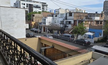 ALQUILER DE 2 DO PISO EN EXCLUSIVA CASA EN MIRAFLORES – FRENTE A LA HUACA PUCLLANA