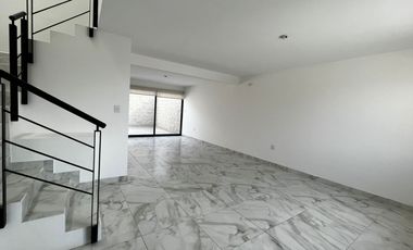 CASA EN RENTA EN ZANTE ZAKIA QUERETARO