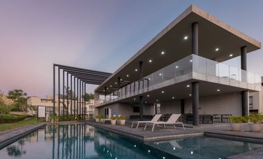 CASA EN GALERIAS SANTA ANITA 4 HABITACIONES ACABADOS DE MARMOL