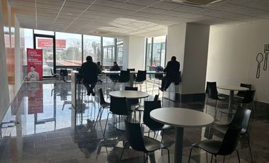 Oficina completa en Venta en Distrito V