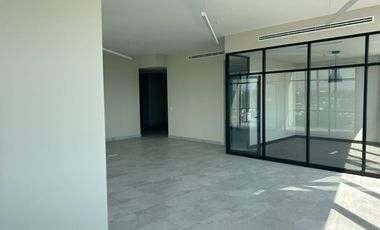 Oficina completa en Venta en Distrito V