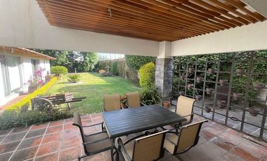Venta Casa en Fraccionamiento Av Los Reyes por Caseta Atlixcayotl