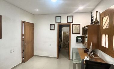 Casa en Venta en Jardín Real, Coto 8