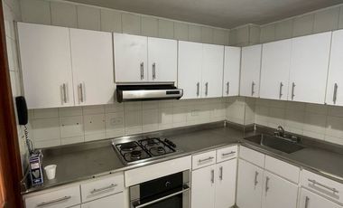 APARTAMENTO EN EL BARRIO LAS MERCEDES