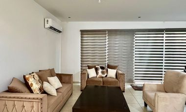 Venta - Casa de una planta en Cárdeno Residencial