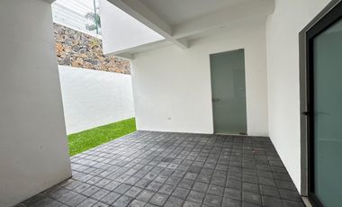 CASA EN VENTA EN FRACCIONAMIENTO LOMAS DE COCOYOC MORELOS