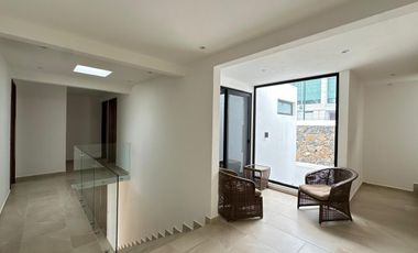 CASA EN VENTA EN FRACCIONAMIENTO LOMAS DE COCOYOC MORELOS