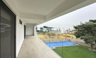 CASA EN VENTA EN FRACCIONAMIENTO LOMAS DE COCOYOC MORELOS