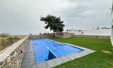 CASA EN VENTA EN FRACCIONAMIENTO LOMAS DE COCOYOC MORELOS