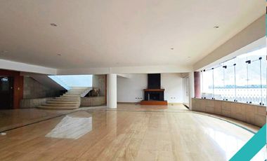 DEPARTAMENTO DÚPLEX EN VENTA 1101 M2 CALLE EL BOULEVARD - SANTIAGO DE SURCO