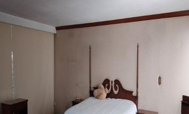 RESIDENCIA MUY UBICADA