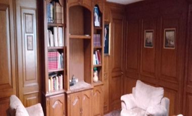 RESIDENCIA MUY UBICADA