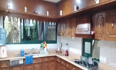 RESIDENCIA MUY UBICADA