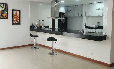 ARRIENDO APTO DUPLEX 121 MTS+60 TERRAZA  BOGOTA/SANTA BARBARA  LINDISIMO CHIMENEA TERRAZA, 4 HABITACIONES+CUARTO DE SERVICIO+5 BAÑOS, TERRAZA DE 60 MT