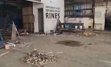 BODEGA INDUSTRIAL MUY CENTRICA