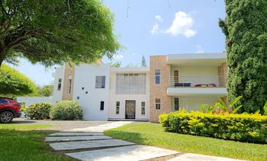 ALQUILO LINDA FINCA EL ENSUEÑO EN PALMIRA INFORMES AL3022496191 DISPONIBILIDAD INMEDIATA