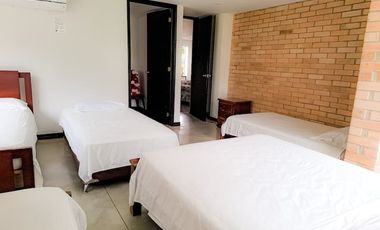 ALQUILO LINDA FINCA EL ENSUEÑO EN PALMIRA INFORMES AL3022496191 DISPONIBILIDAD INMEDIATA