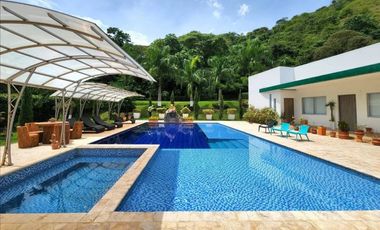 TE ALQUILO ESPECTACULAR FINCA MANANTIALES LLAMANOS AL3004104391 DISPONIBILIDAD INMEDIATA TE ESPERAMOS
