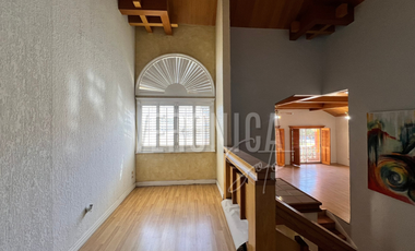 Casa en Venta en Bosques de Senecu, Juárez, Chihuahua Published