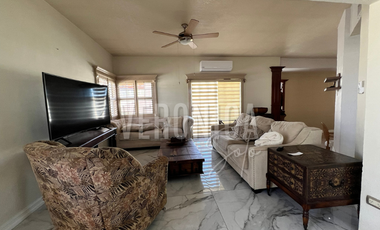 Casa en Venta en Bosques de Senecu, Juárez, Chihuahua Published